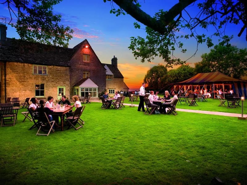 Stroud Lodge in Gloucester, England photo 2