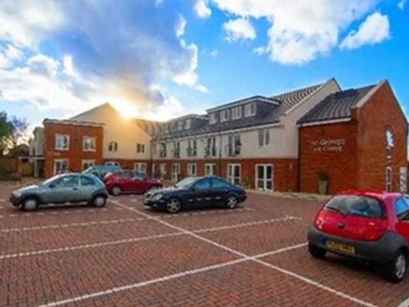 Lilleybrook Care Home - Nursing Home in Cheltenham, England photo 4