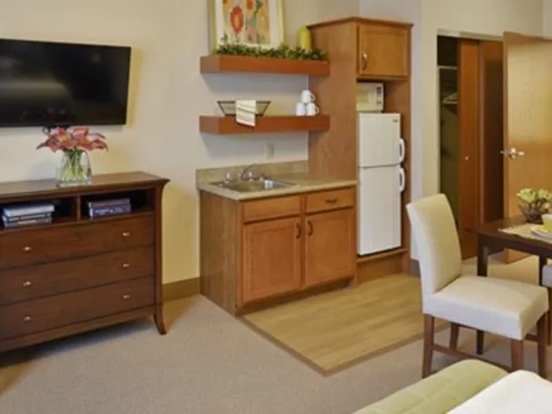 Arlington Place Health Campus - Assisted Living in Indianapolis, IN photo 2
