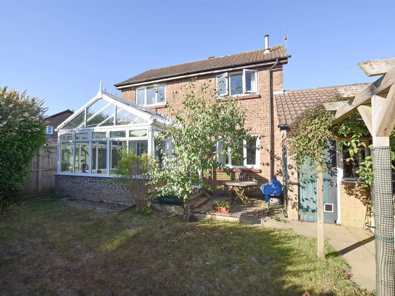 EVHM LLP - 20 Newlands Close - Assisted Living in Hastings, England photo 2