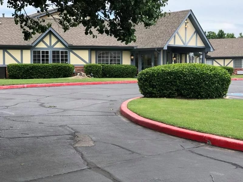 The Cottage Extended Care — Nursing Home, Tulsa, OK · photo 2