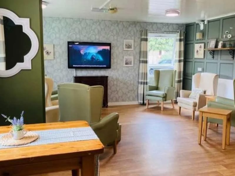 Huntingdon Court - Nursing Home in Loughborough, England photo 3
