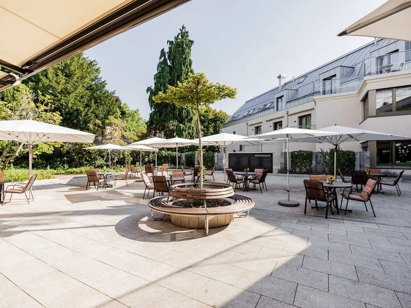 Alters- und Pflegeheim Römerhof - Pflegeheim in Zürich, Zurich photo 3