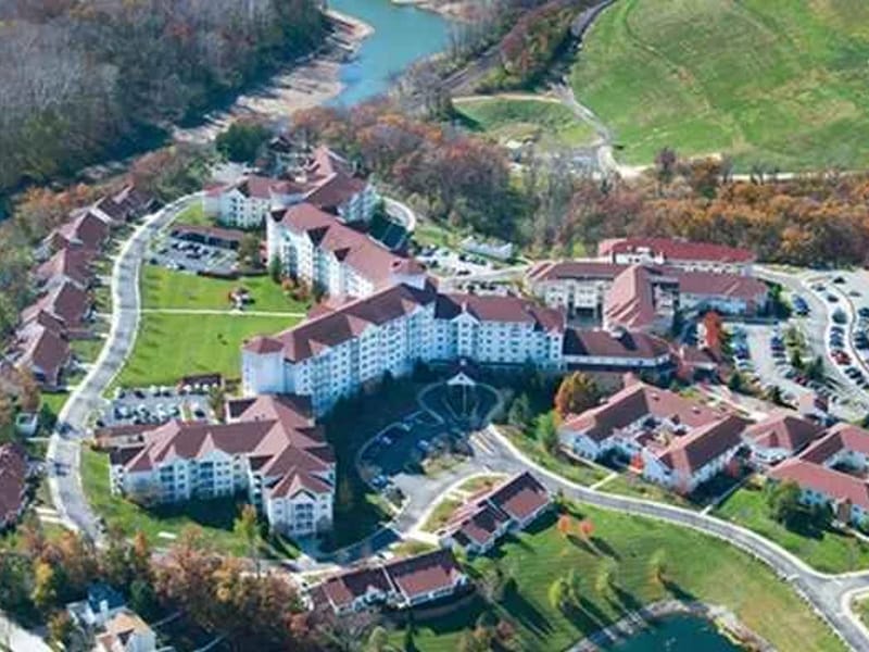 Lutheran Senior Services at Meramec Bluffs - Assisted Living in Ballwin, MO photo 2