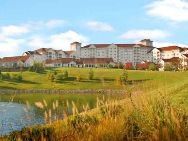 Lutheran Senior Services at Meramec Bluffs - Assisted Living in Ballwin, MO photo 1
