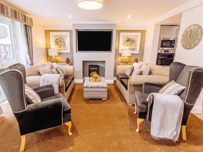 Rose Water Place Care Home - Nursing Home in Maidstone, England photo 3