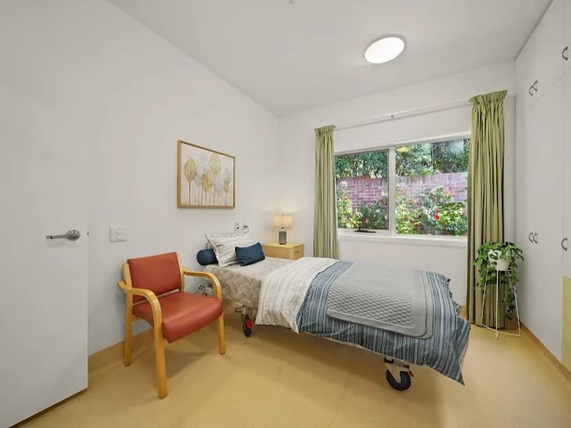Barrington Lodge - Nursing Home in New Town, TAS photo 6
