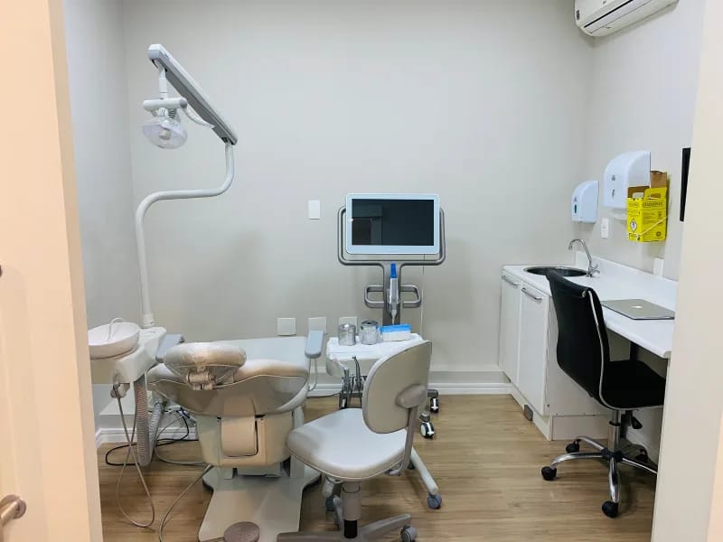 Santana Odontologia Especializada - Cuidado Domiciliar in Uberlândia, MG photo 1