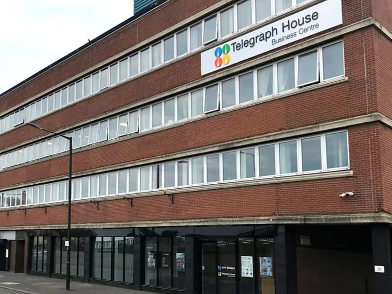 Tees House in Grimsby, England photo 2