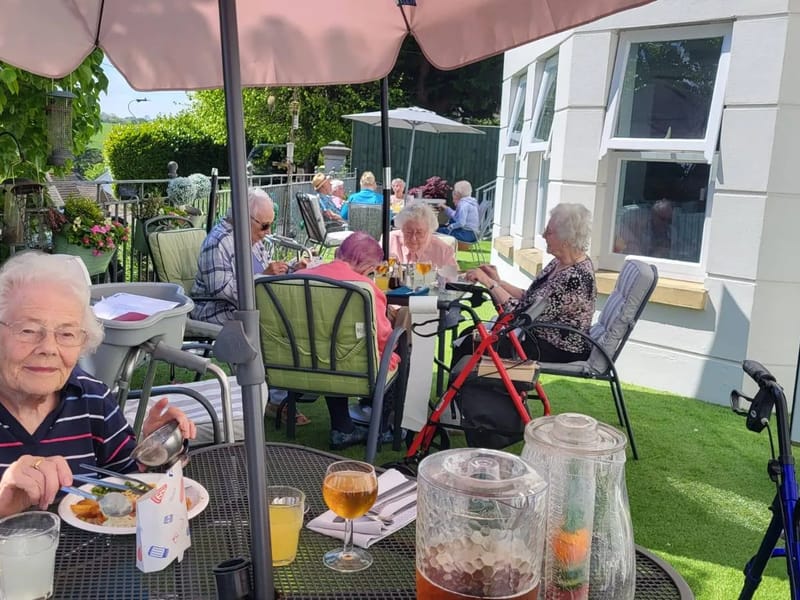 Alphington Lodge Residential Home - Nursing Home in Exeter, England photo 2