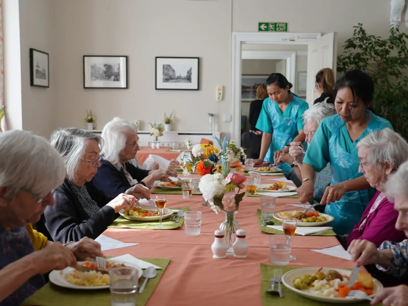 Highgrove House Residential Care Home - Nursing Home in Worthing, England photo 3