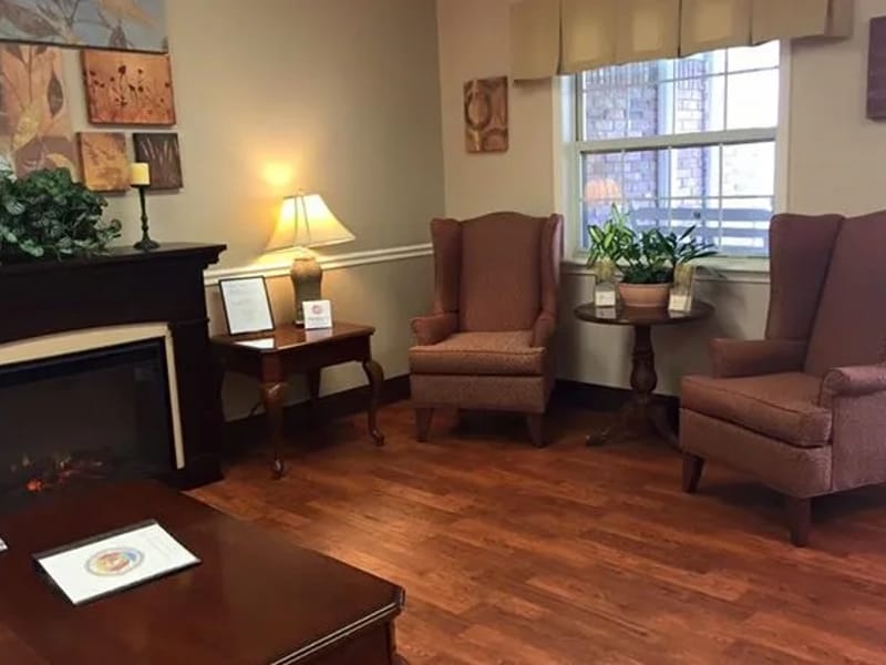 Meramec Nursing — Nursing Home, Sullivan, MO · photo 2