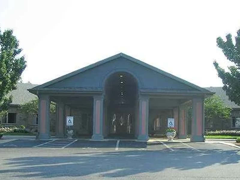 Manor at Elfindale, The - Nursing Home in Springfield, MO photo 1
