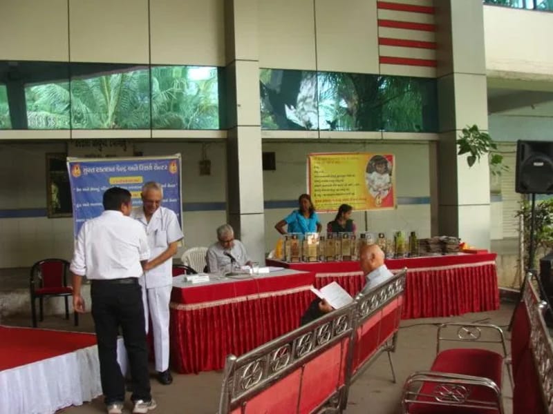 Surat Raktadan Kendra & Research Centre - वृद्धाश्रम in Surat, Gujarat photo 2