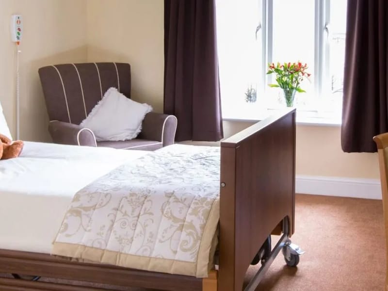Margaret House - Nursing Home in Royston, England photo 1