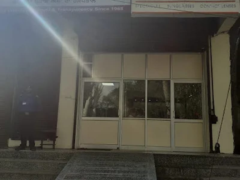 Dr. Om Parkash Eye Institute - वृद्धाश्रम in Pathankot, Punjab photo 2