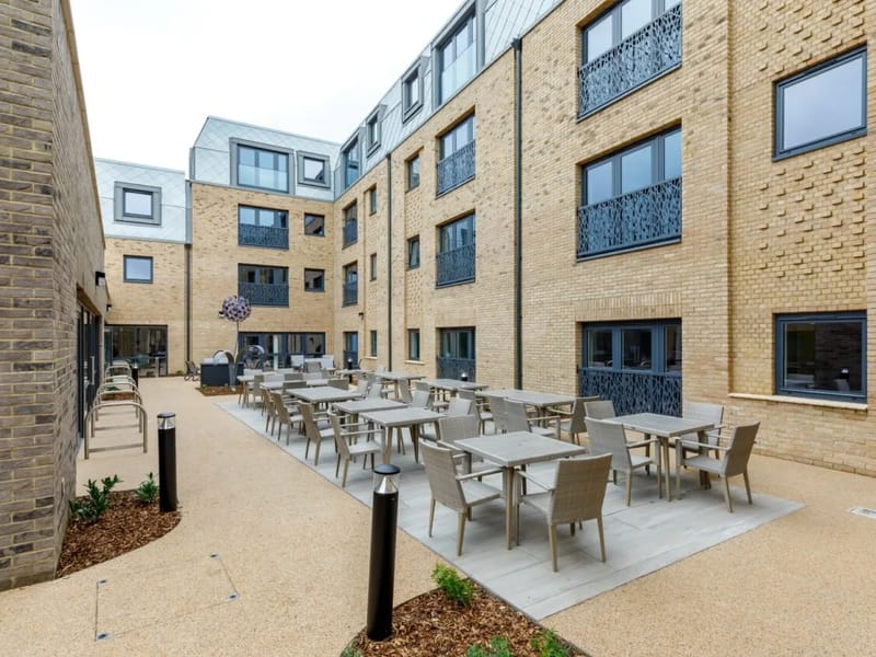 County Care Independent Living Ltd - Assisted Living in Woking, England photo 2