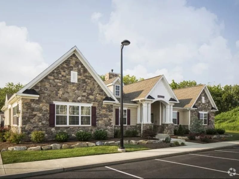 Rycroft Apartments - Assisted Living in Northampton, England photo 3