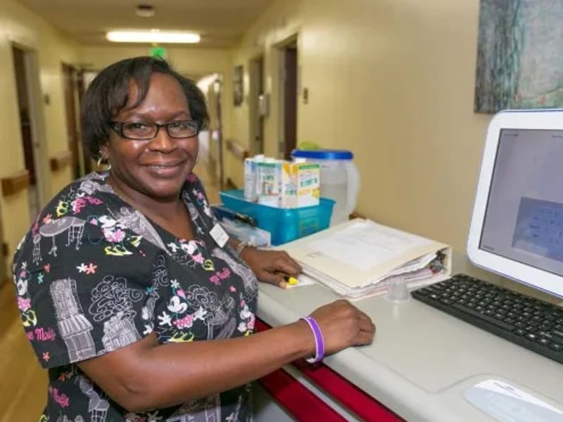 Cambridge Health and Rehabilitation Center - Nursing Home in Richmond, TX photo 2