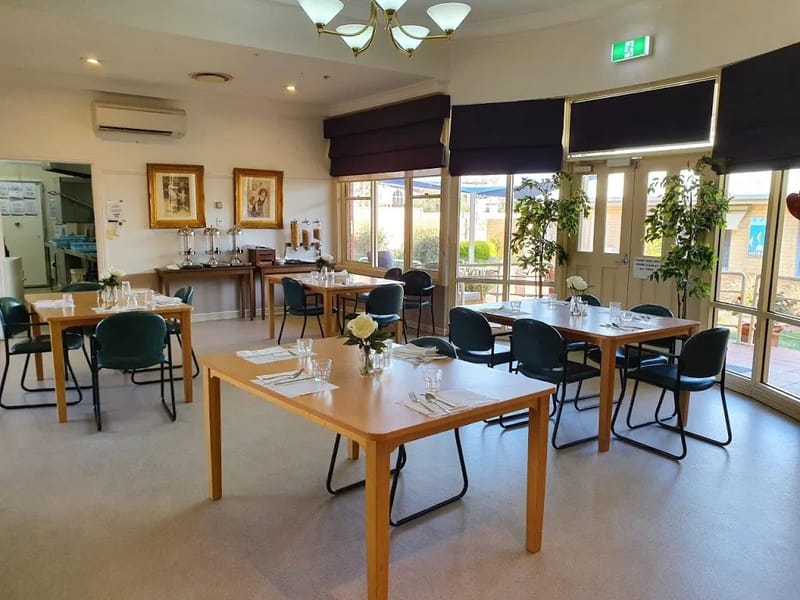 mecwacare Vincent House - Nursing Home in Westmeadows, VIC photo 3
