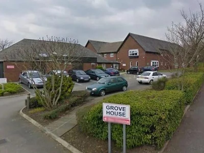Grove House Home for Older People - Assisted Living in Chorley, England photo 1