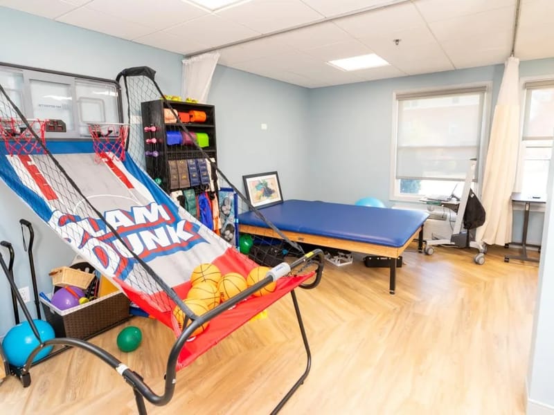 Greater Southside Health and Rehabilitation - Nursing Home in Des Moines, IA photo 2