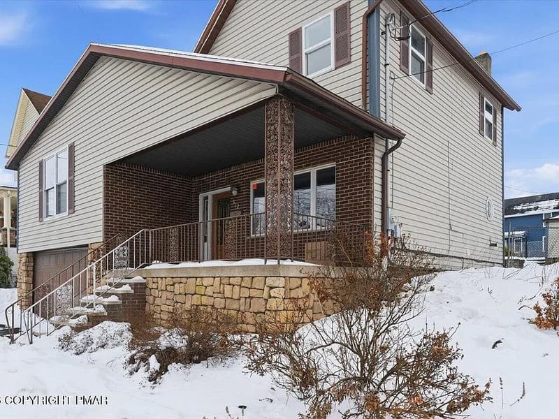 Adult Personal Care Home — Assisted Living, Pittston, PA · photo 2