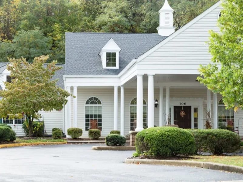 Fox Trail Senior Living At Front Royal - Assisted Living in Front Royal, VA photo 1