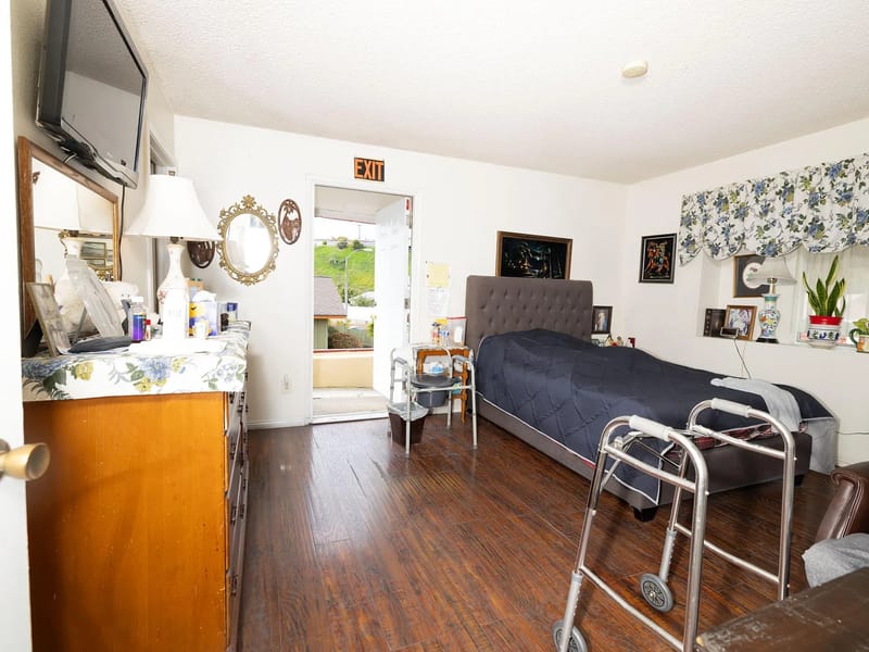 Carpel Board And Care Facility - Assisted Living in San Diego, CA photo 2