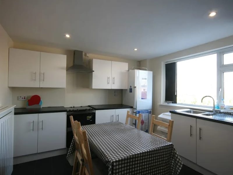 Shrewsbury Road - Max Potential - Assisted Living in Bolton, England photo 5