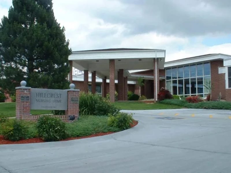 Hillcrest Nursing Center - Nursing Home in Magee, MS photo 1