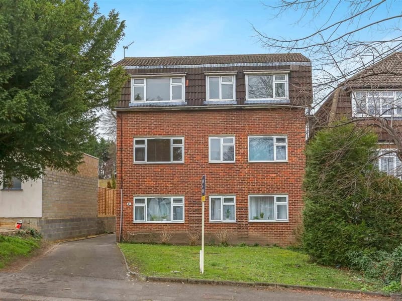 Living Ambitions Limited - 32 Ringstead Road - In-Home Care in Sutton, England photo 4