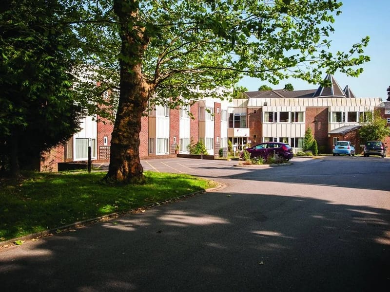 Hampton Lodge (St Basils) in Southampton, England photo 1