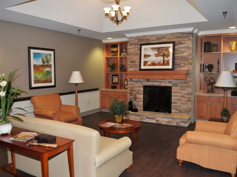 Peak Resources-Cherryville - Nursing Home in Cherryville, NC photo 3