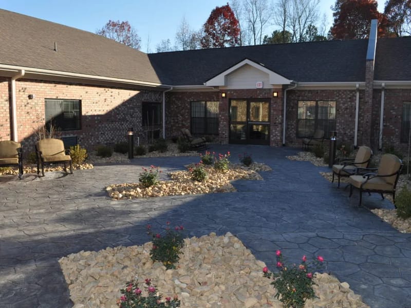 Peak Resources-Cherryville - Nursing Home in Cherryville, NC photo 2