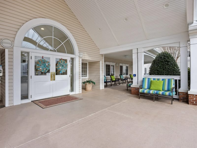 Atria Virginia Beach - Assisted Living in Virginia Beach, VA photo 3