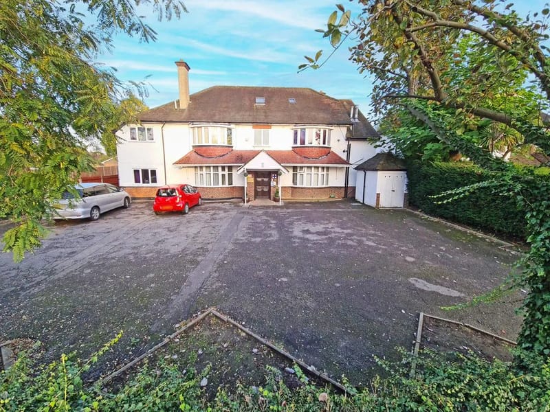 Shirley View Nursing Home in Sutton, England photo 1