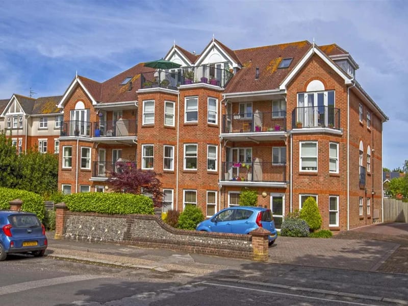 St Botolphs Road in Worthing, England photo 2