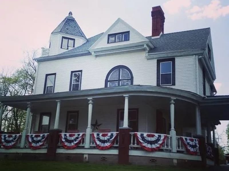 Bickford Home - Assisted Living in Macedon, NY photo 2
