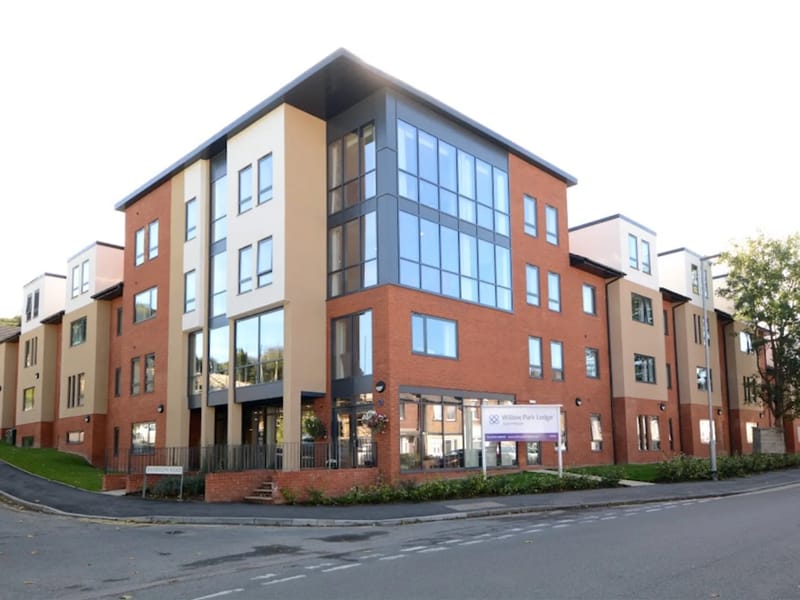 Dover House - Assisted Living in Dover, England photo 2
