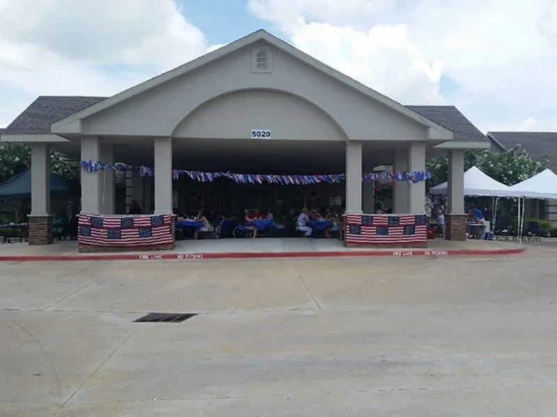Baywood Crossing Rehabilitation & Healthcare Cente - Nursing Home in Pasadena, TX photo 2