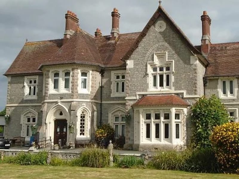 Cann House Care Home - Assisted Living in Plymouth, England photo 2