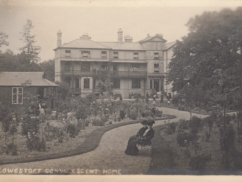 The Dell Care Home - Assisted Living in Lowestoft, England photo 3