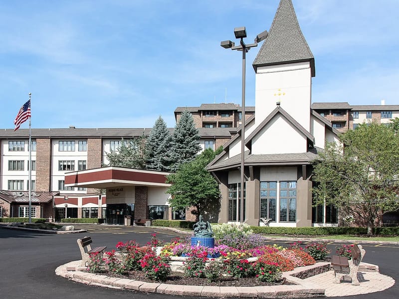 Avina Living Of Milwaukee Adult Day Center - Adult Day Care in MILWAUKEE, WI photo 2