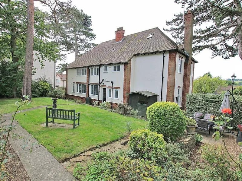 Highfield - Assisted Living in Northampton, England photo 3