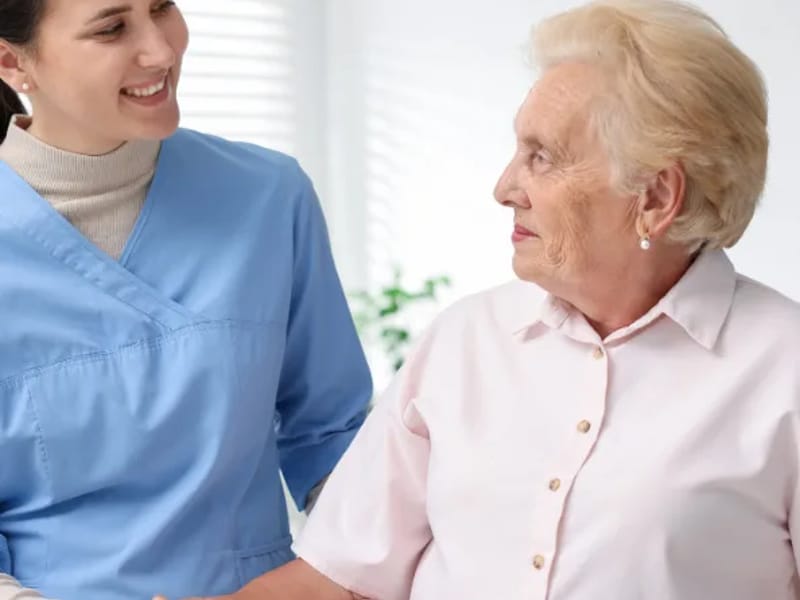 Apex Rehabilitation & Care Center - Nursing Home in Huntington Station, NY photo 3