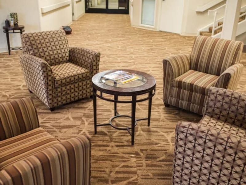 Shawnee Gardens Healthcare & Rehab Center - Nursing Home in Shawnee, KS photo 2