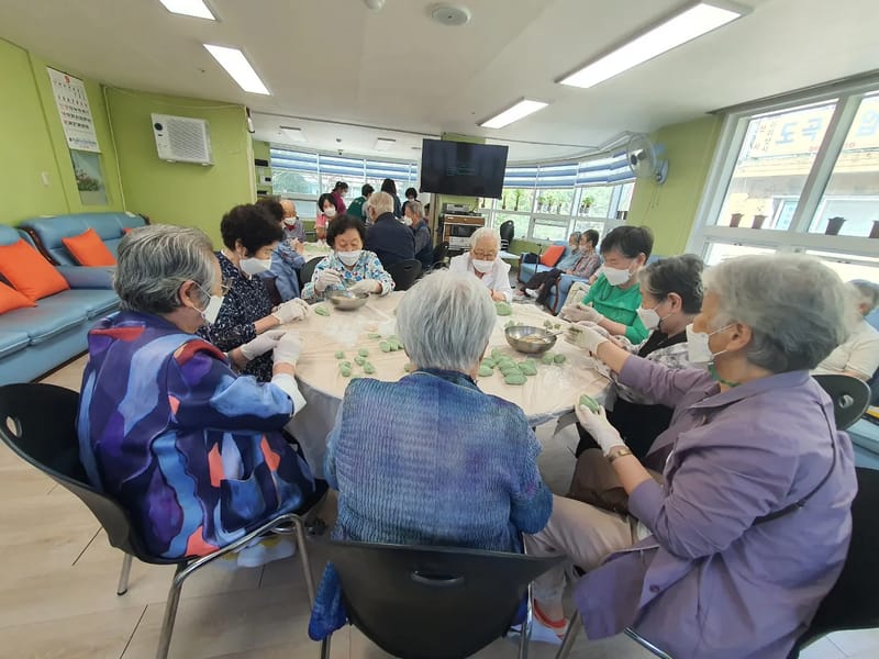 강남케어재가노인복지센터 - 요양원 in 강남구, 서울특별시 photo 1
