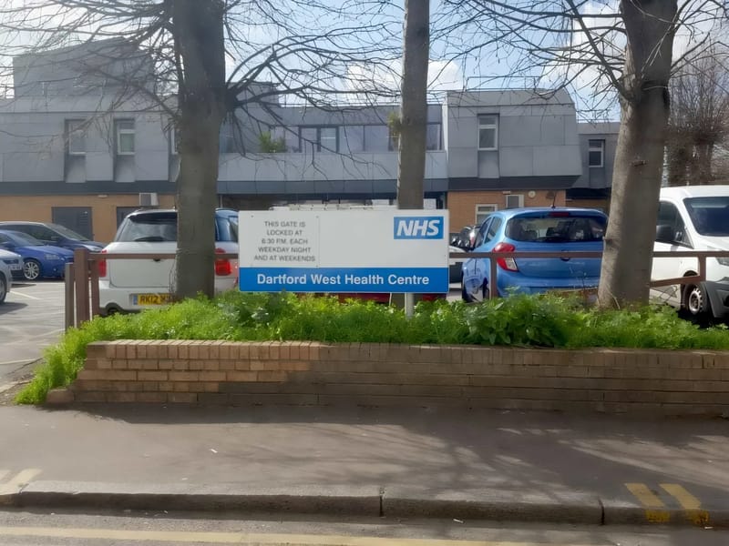 Lanh - In-Home Care in Dartford, England photo 5