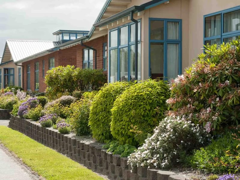 Holmdene Rest Home - Nursing Home in Balclutha, Southern District Health Board photo 1